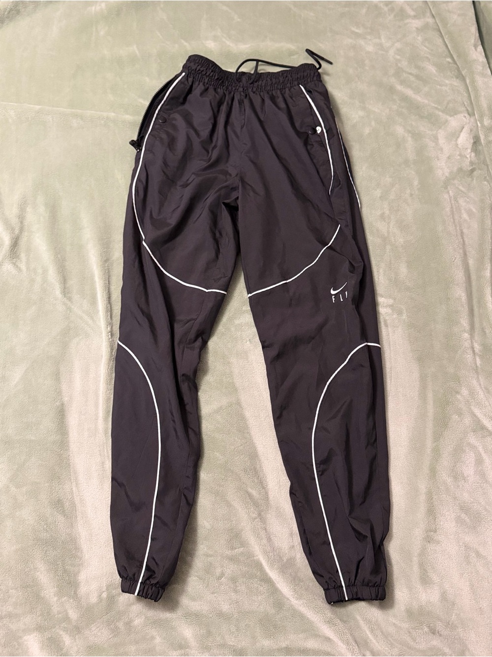 Nike FLY Women’s XS Black Reflective Piping Track Pants Joggers